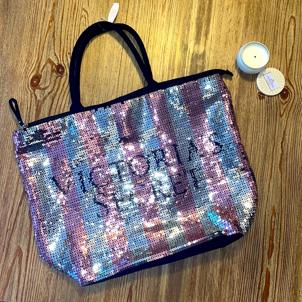 Victoria’s Secret tote bag